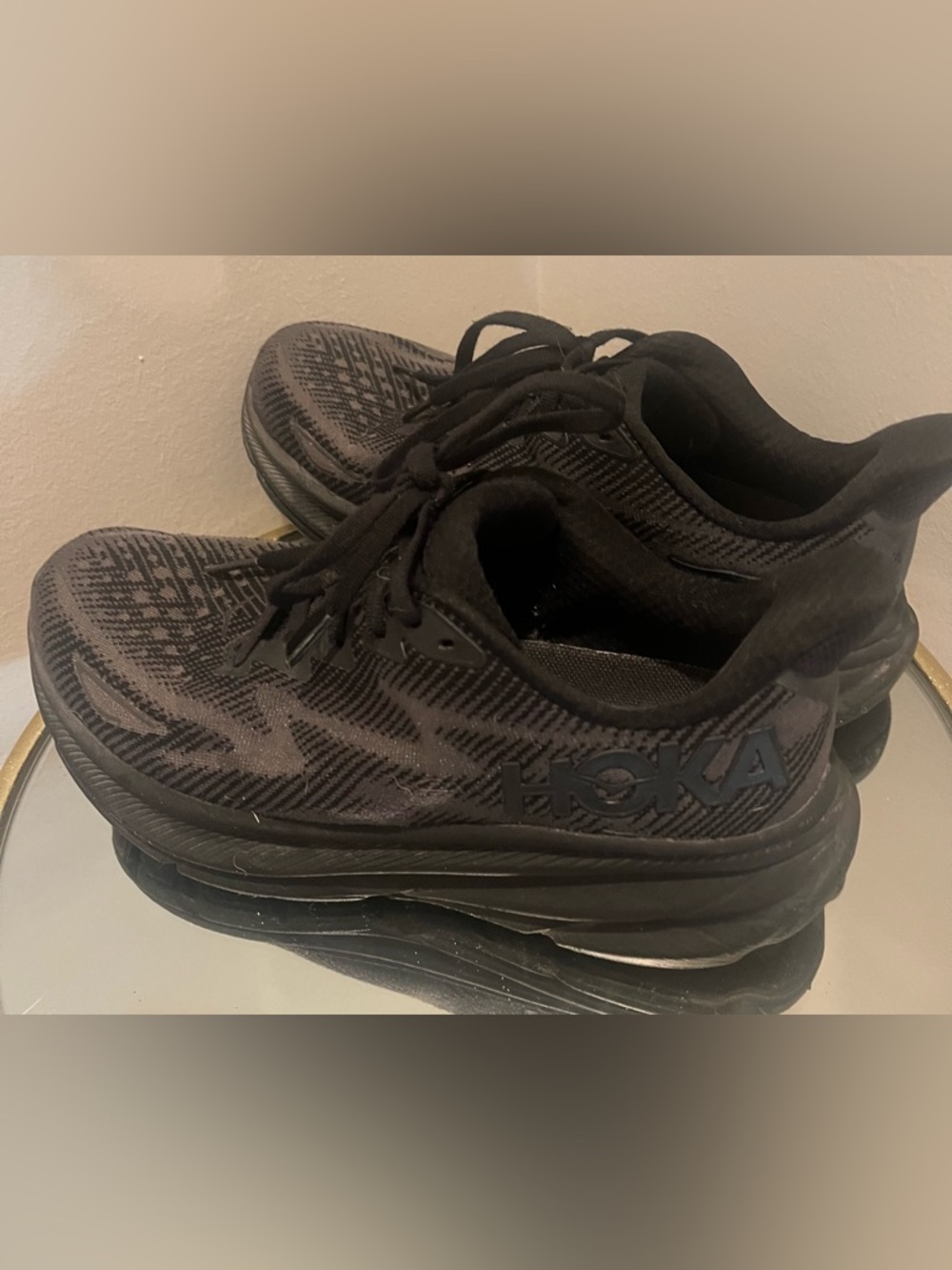 Hoka Women’s Clifton 9 Size 8.5